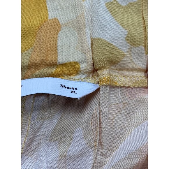 Nine West Womens Mid Rise XL Rayon Shorts Yellow Leaf Print - Picture 8 of 9